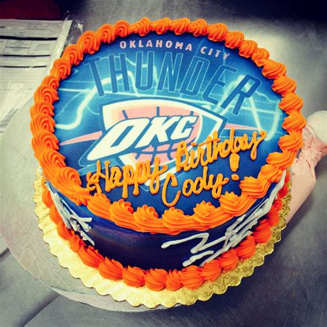 Okc Thunder Birthday Cake Thunder Cake Cake Custom Birthday Cakes