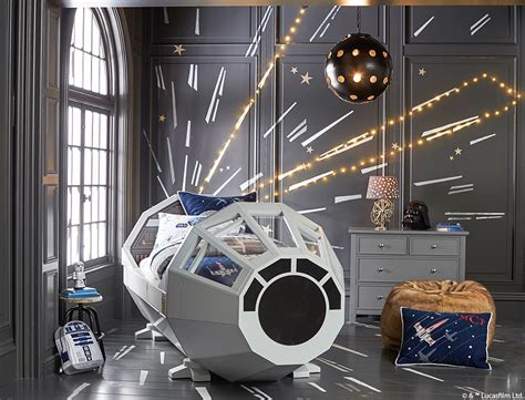 Latest beds designs star wars inspirations with fabulous bedroom decor pictures ideas decorating rug paint christmas decorations ce a. Star Wars Space Mural DIY