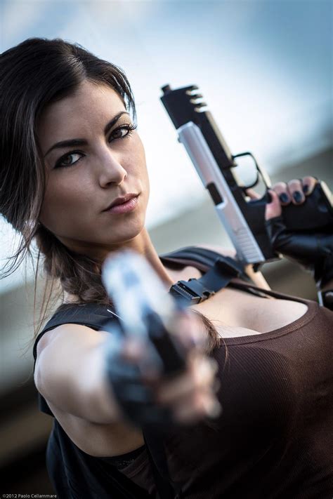 Lara Croft Games Tomb Raider Cosplay Leanna Vamp Dupe