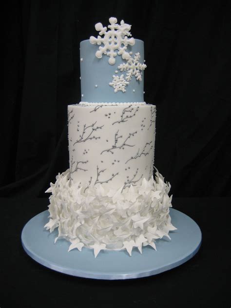 3t Round Winter Cake White And Blue Winter Wedding Colors Winter