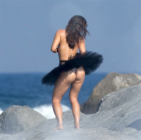Myla Dalbesio Nude Topless Ultimate Collection Scandal Planet