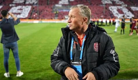 Unicul gol al partidei a fost înscris de fundaşul brazilian paulo vinicius. Dan Petrescu pleacă de la CFR Cluj! Decizia s-ar putea ...