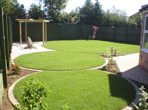 52 Creative Garden Lawn Design To Be Inspire Circular