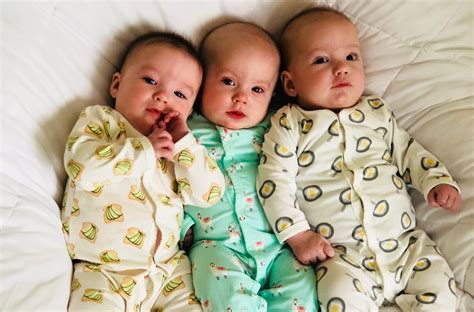 Фото Новорожденных Тройняшек Telegraph