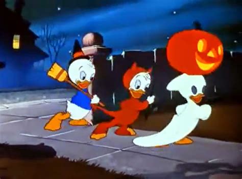 13 Trick Or Treat Paul Smith Donald Duck 1952