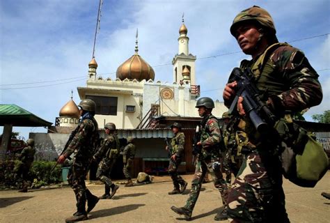 philippine president duterte says he may expand martial law nationwide huffpost latest news