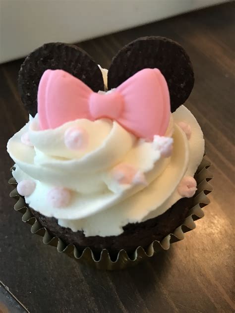 Minnie Mouse Cupcake Light Pink Bow Minnie Mouse Cupcakes Cupcakes
