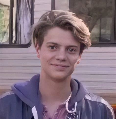 Pin By Maheshwar Vinod On Jace Norman As Henry Norman Love Jason Norman Henry Danger Jace Norman