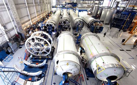 Nov 11, 2019 · falcon 9 launched the next 60 starlink satellites as spacex prepares to offer broadband service in north america next year. SpaceX to in-house mass production of Starlink internet ...