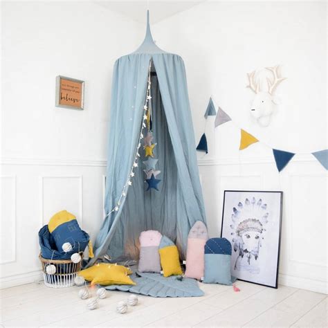 Theyre available in many different styles, colours, materials and themes and come in a variety of colours from pink and. BALDACHIN SCANDINAVIAN SKY CHILDREN'S BED CANOPY | Unique ...