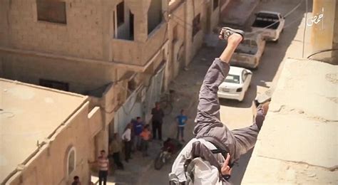 Isis Throw 2 Gay Men Off A Roof In Syria Before They Are Stoned By A