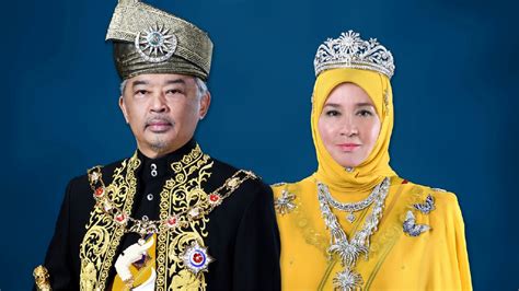 Agong's birthday is celebrated in various ways throughout malaysia. PM sembah tahniah sempena hari keputeraan Agong | Nasional ...
