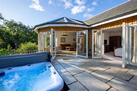 Most Beautiful Lodges With Hot Tubs In Scotland