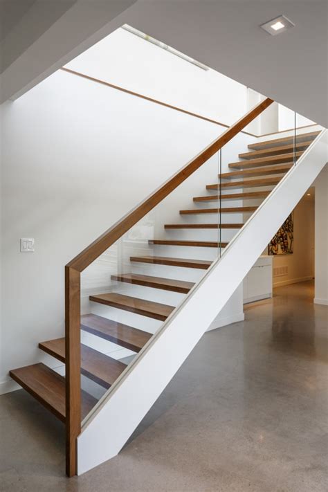 15 Uplifting Modern Staircase Designs For Your New Home Interior Design