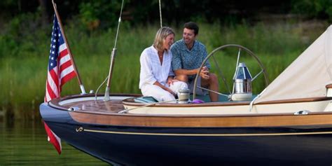 Friendship 40 Fontaine Design Group Luxury Daysailers