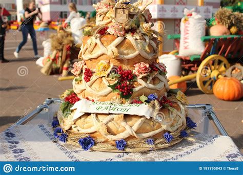 Traditions Traditional Festive Wedding Russian Belarusian Slavic Bread