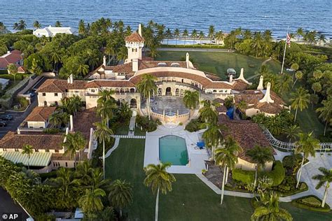 Donald Trumps Stunning Mar A Lago Estate Is Worth 282m More Than The