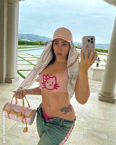 Kali Uchis Spicxyy Nude Onlyfans Leaks The Fappening Photo