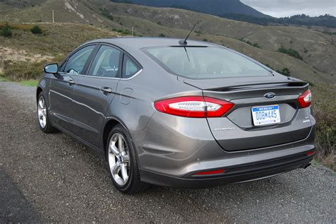 Search over 18,600 listings to find the best local deals. 2013 Ford Fusion SE Review | Car Reviews and news at ...
