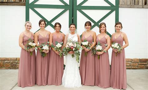 41 Barn Wedding Attire For Guests