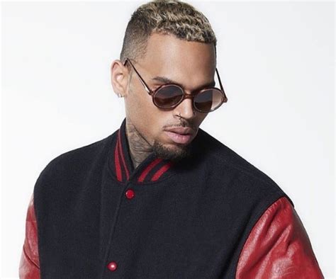 He is undoubtedly a multifaceted artist and made history being the first. Chris Brown Seems to Be Confused About Bow Wow Beef - EBONY