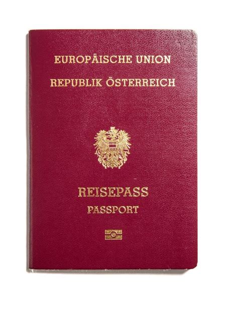 Dominic thiem hat gestern zum ersten mal seit langem wieder ein. So nutzlos ist der österreichische Pass angesichts der ...