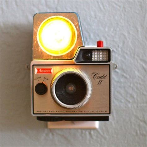 Macchine Fotografiche Vintage Si Trasformano In Lampade Notturne Bigodino