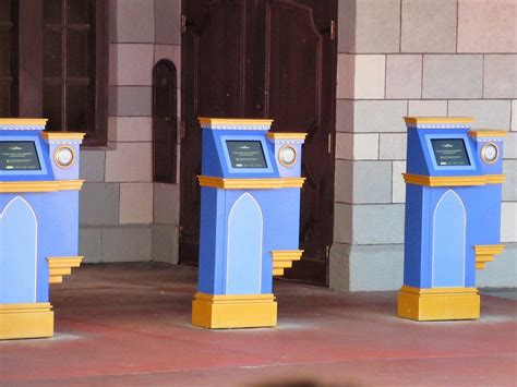 Tips, tricks, strategy for disney fastpass system. A Complete Guide To The Disney World Fast Pass System ...