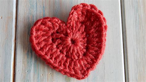 How To Crochet A Heart Youtube