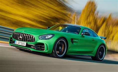 2017 Mercedes Amg Gt R Official Photos And Info News Car And Driver