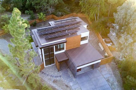 Leading Stanford Climate Scientist Builds Incredible Net Zero Home