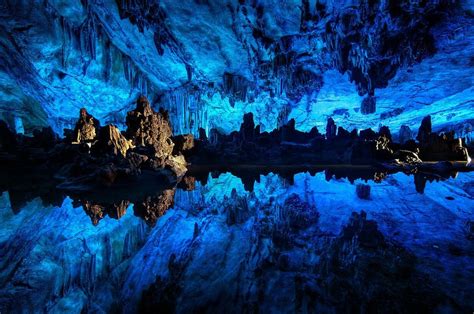 Reed Flute Cave In Guilin Guangxi China Pics