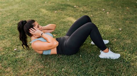 How To Do Crunches And Whether They Help Build A Six Pack Coach
