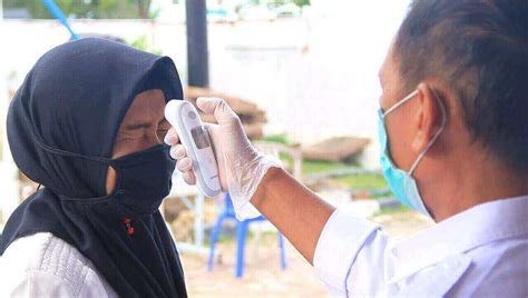 Badan pengawas pemilu ( bawaslu) mencatat, terdapat 375 pelanggaran protokol protokol yang dimaksud yaitu 3m, menggunakan masker, mencuci tangan dan menjaga jarak. Protokol Kesehatan Diberlakukan Saat Pelantikan PPS - HEADLINEKALTIM.CO