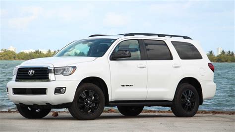 The 2021 toyota sequoia hasn't been fully redesigned in ages, a fact made especially obvious by the slew of new rivals in this segment. 2019 Toyota Sequoia TRD Sport: Pros And Cons