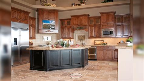 It was a group effort to transform this old cabinet into a pantry that scott and rachel can use in their kitchen. Replace Kitchen Cabinet Doors Or Reface Them | Ev dekoru ...