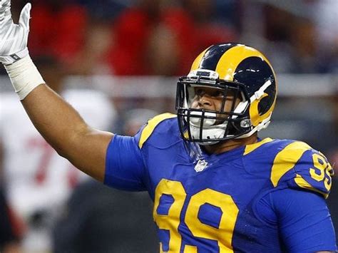 At least the rams know aaron donald's staying in shape during his contract holdout. Another what if: In 2014, Lions passed on Aaron Donald ...