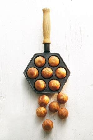 The home chef who enjoys cooking with the best ingredients and kitchen sinks are available in many materials today such as cast iron, copper and stone. Le Gourmet cast iron doughnut pan | Cast iron recipes ...