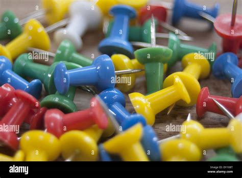 Colored Drawing Pin Stock Photo Alamy