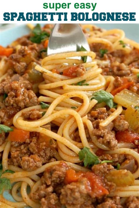 Spaghetti Bolognese, the best comfort food no matter the season. A