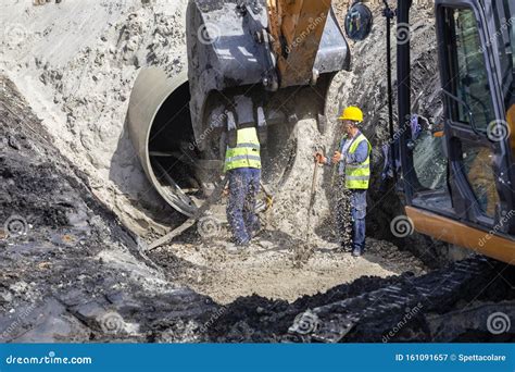 Excavator Making Trench Bed For New Pipeline Editorial Photography