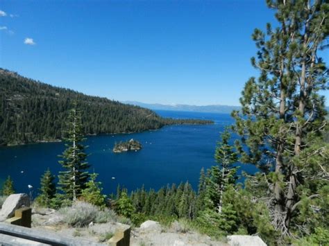 Emerald Bay Beautiful Places Lake Tahoe Natural Landmarks