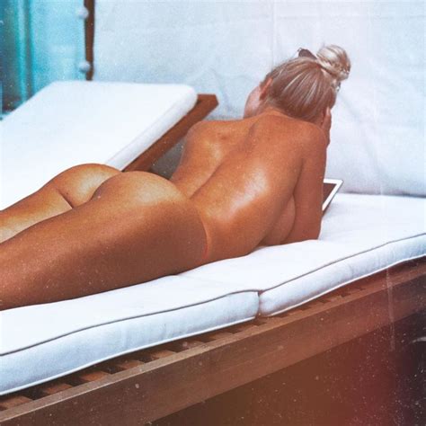 Rosanna Arkle Topless Fappenist