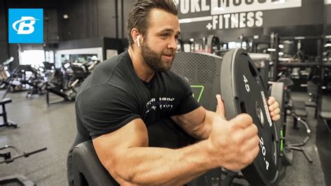 3 Exercises For Better Biceps Peaks Regan Grimes Man Health Magazine