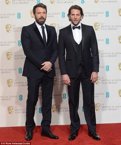 His horoscope/sun sign is capricorn, nationality american and ethnicity is irish italian. ¿Cuánto mide Bradley Cooper? - Altura - Real height