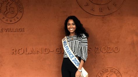 Pour cette édition du centenaire des concours de beauté, le jury aura miss france 2021: Miss France 2021 : La sœur de Marine Lorphelin entre dans la course