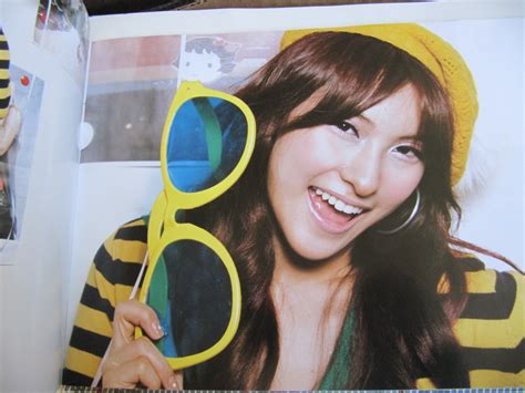 Kara Pretty Girl 2nd Mini Album Music Cd In Original Booklet With