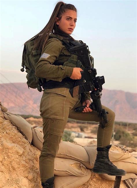 top 20 countries with most attractive female soldiers