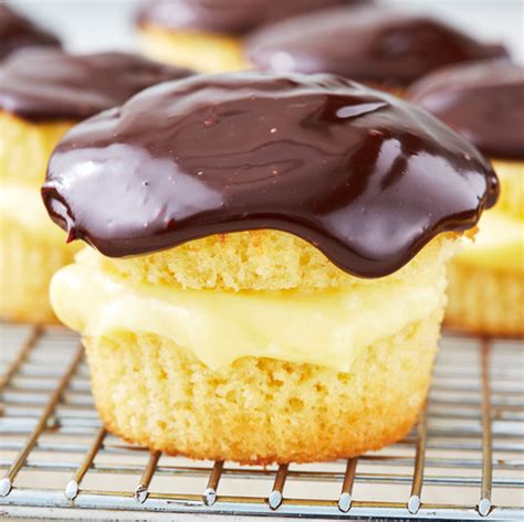 Meanwhile, whisk together the egg yolks, sugar, and salt. Best Boston Cream Cupcakes Recipe - How To Make Boston ...