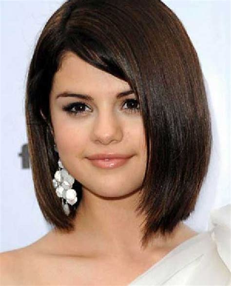 15 Best Hairstyles For Oval Faces